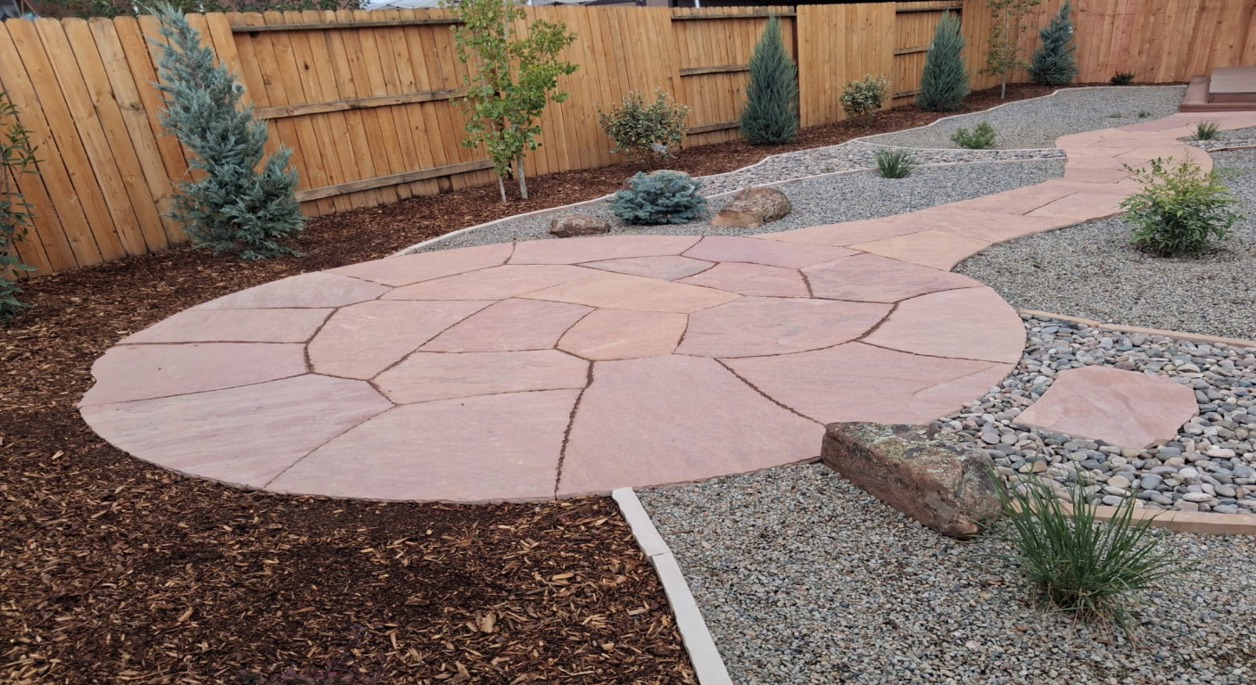 Desert Garden with Winding Flagstone and Circular Patio