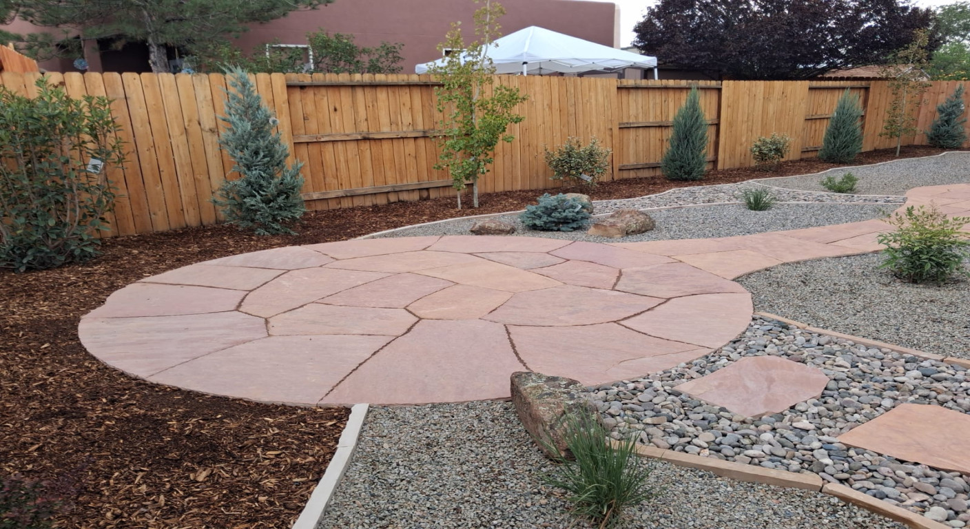 Desert Garden with Winding Flagstone and Circular Patio