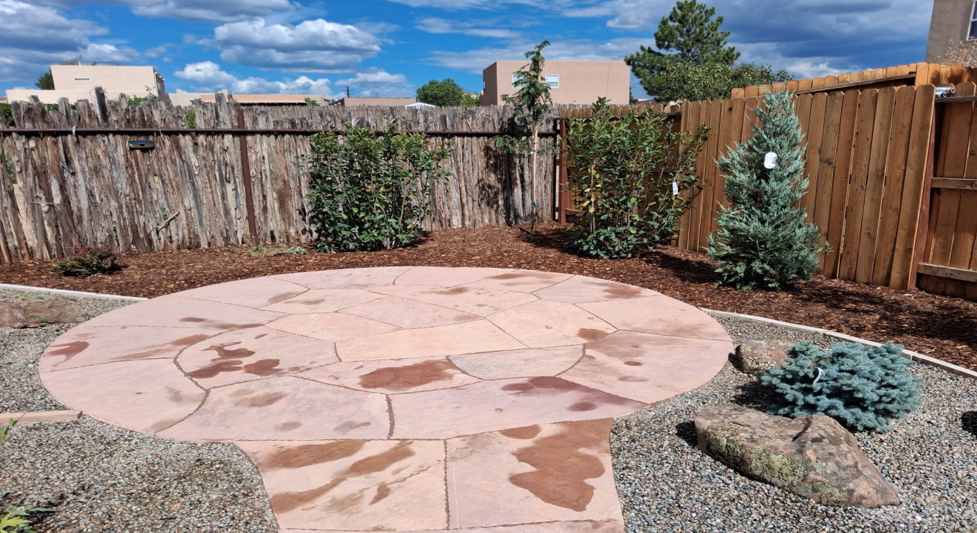 Desert Garden with Winding Flagstone and Circular Patio