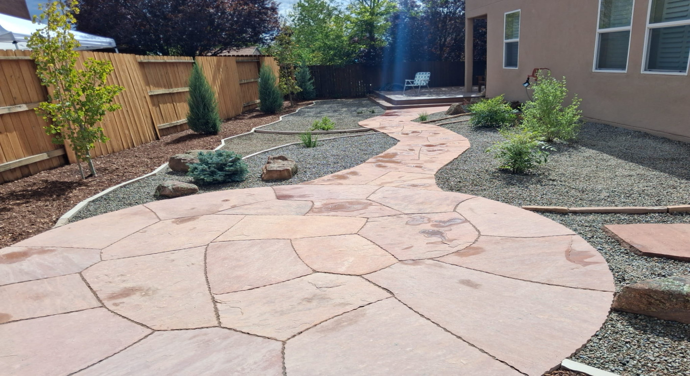 Desert Garden with Winding Flagstone and Circular Patio